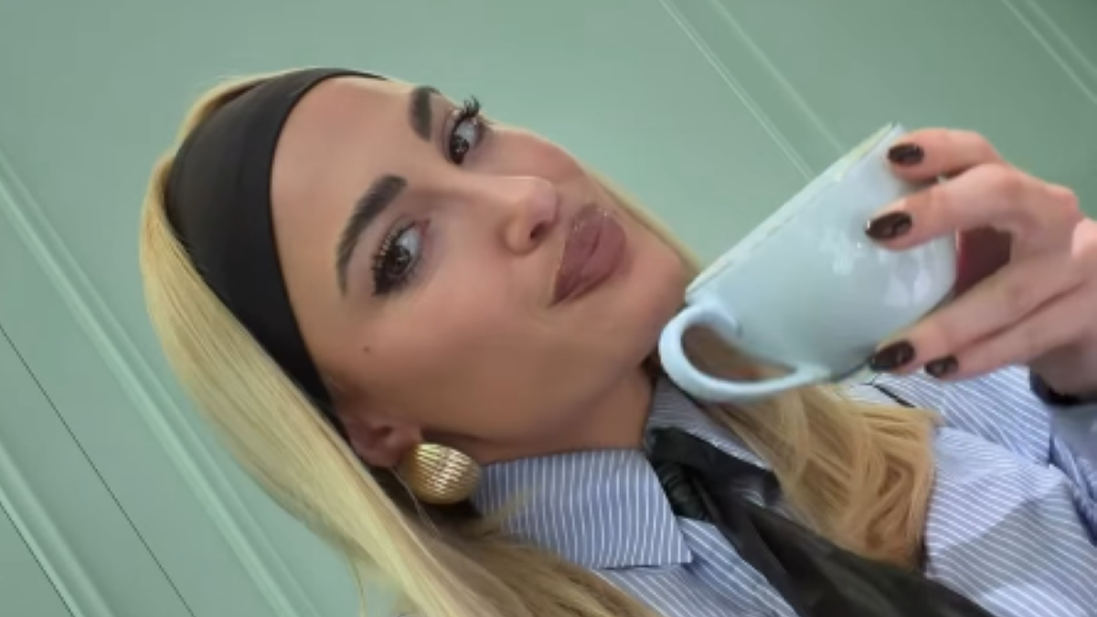 Ιωάννα Τούνη: Το ταξίδι στο Λονδίνο και η διευκρίνηση για τον σύντροφό της, Δημήτρη Σπυριδωνίδη