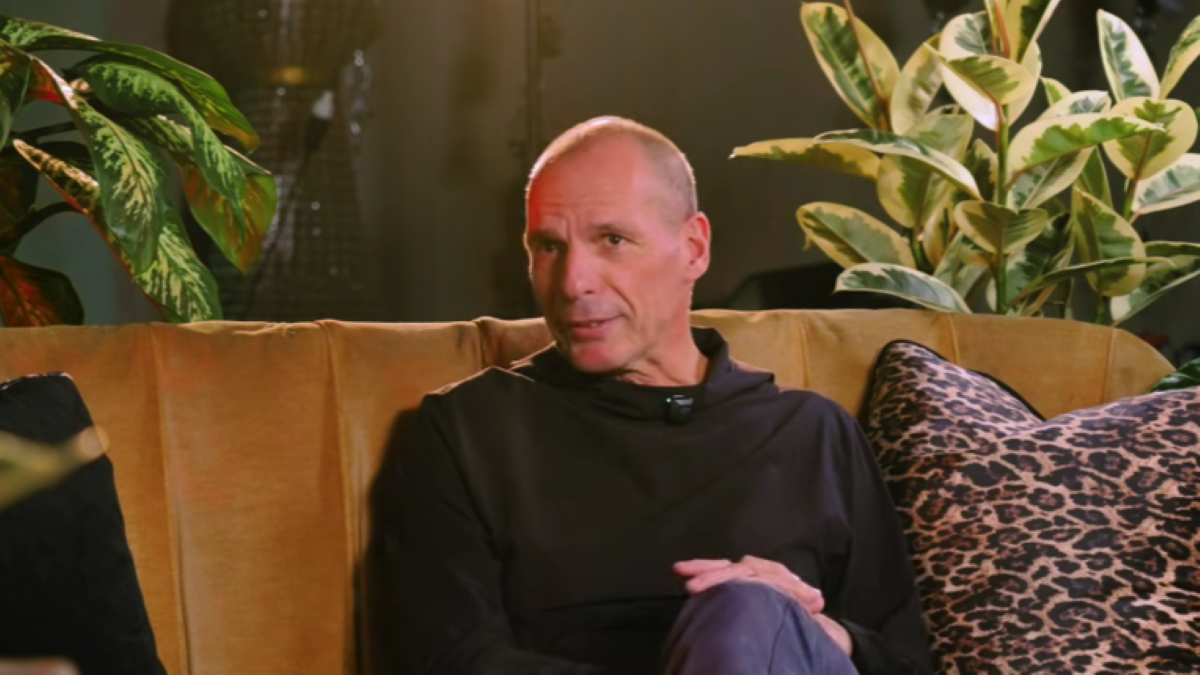 Γιάνης Βαρουφάκης: Όσα είπε για τη χρήση ουσιών – «Έχω κάνει ecstasy. Θυμάμαι να χορεύω 15-16 ώρες»