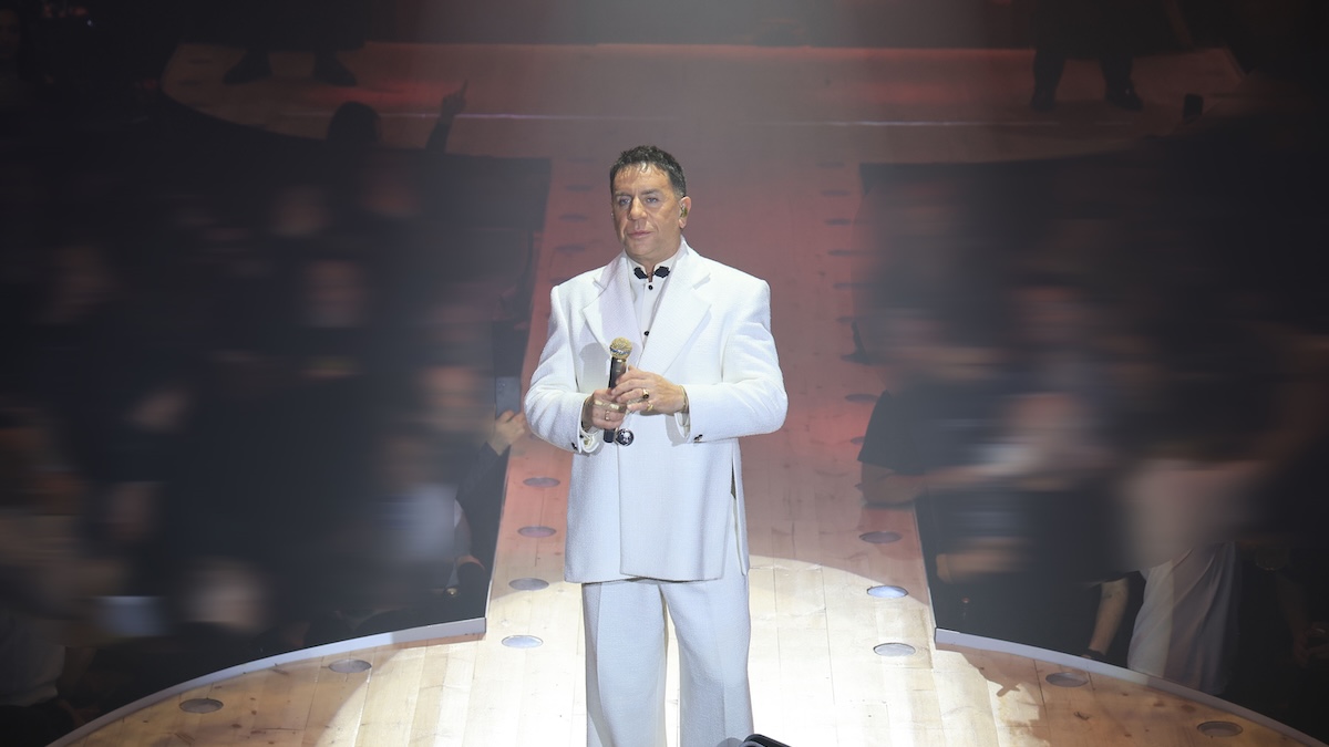 Γιώργος Μαζωνάκης: Παραμένει στο νοσοκομείο  