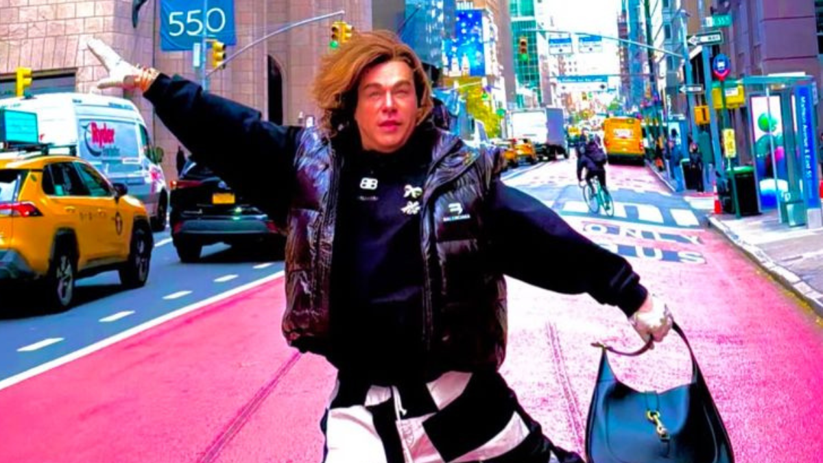 Τρύφωνας Σαμαράς: «Θα είμαι στα backstage του J2US με όμορφη influencer – Θα δείτε πρόσωπα που δεν θα τα πιστεύετε»