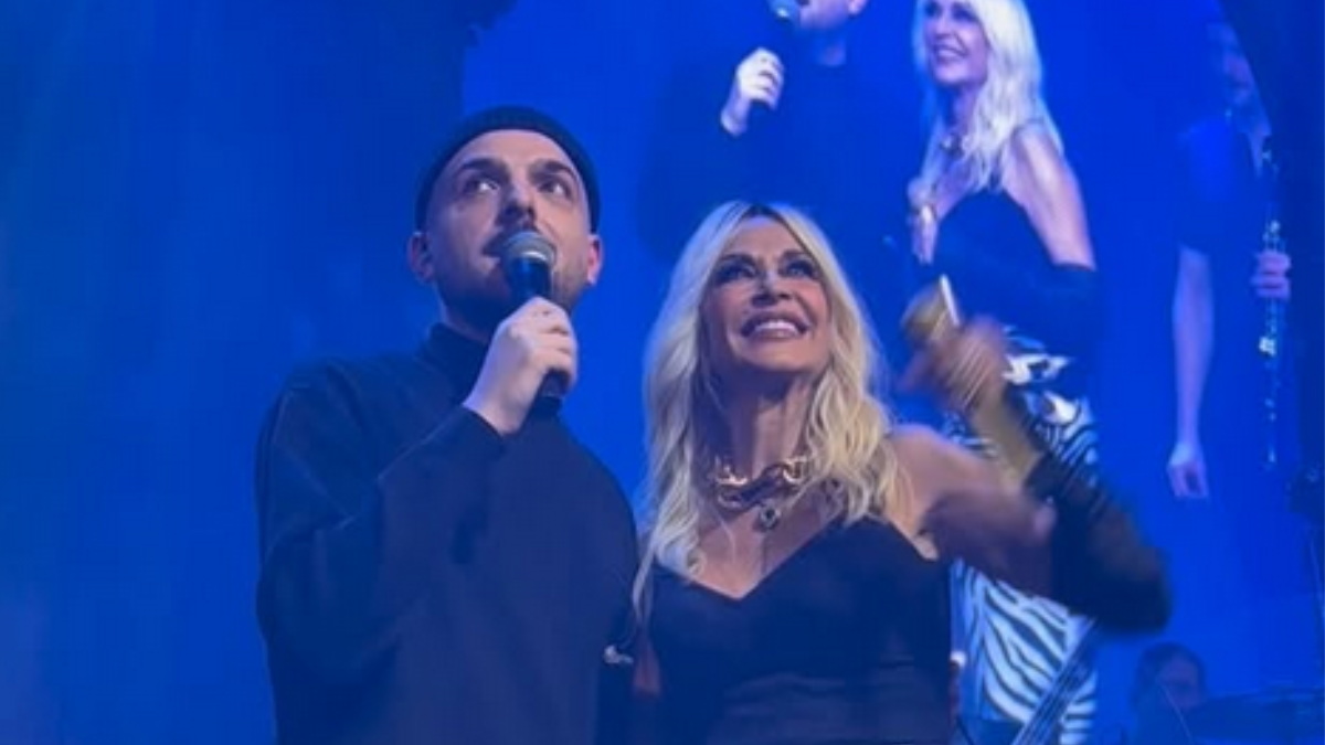 Άννα Βίσση – Απόν: Η αναπάντεχη εμφάνιση στο Hotel Ερμού και η πρόταση-έκπληξη