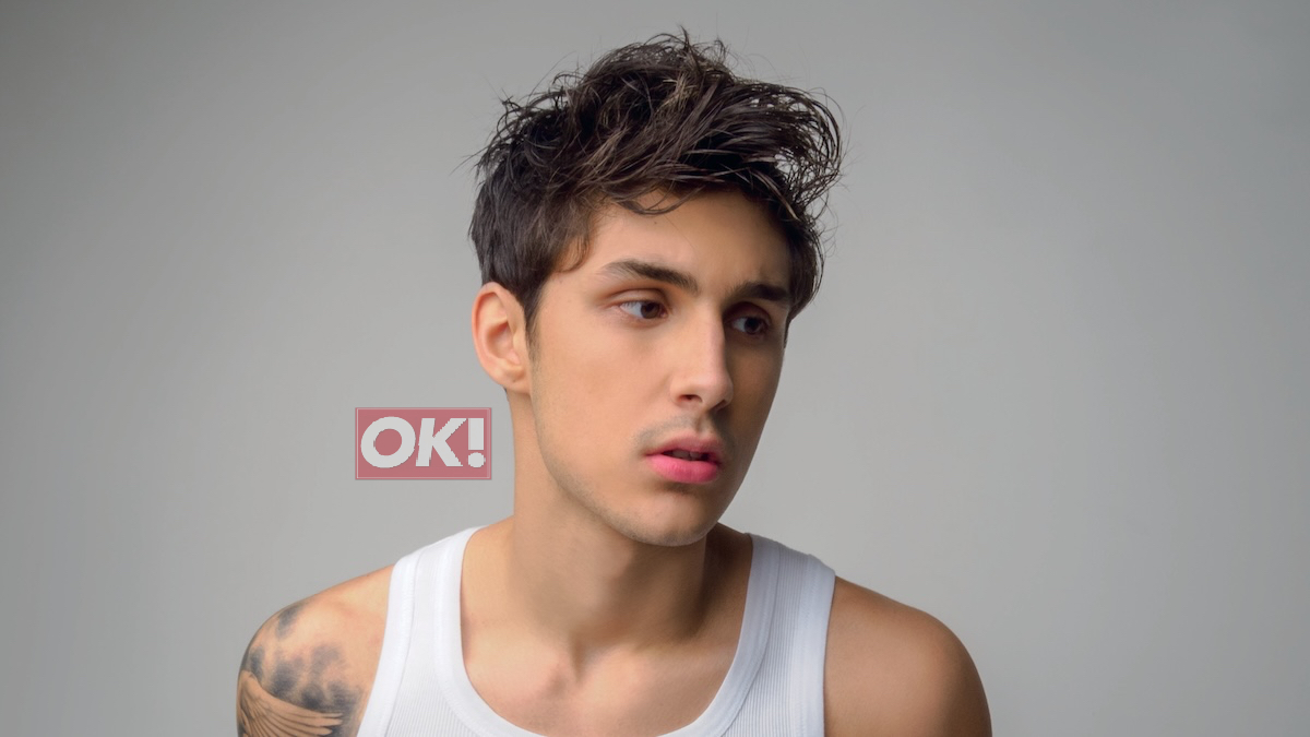 Μπάμπης Λαζαρίδης: «Από 3 χρόνων είμαι χωρίς πατέρα… Δεν μου έμαθε ποτέ να δένω τη γραβάτα ή να ξυρίζομαι. Τα έμαθα μόνος μου»