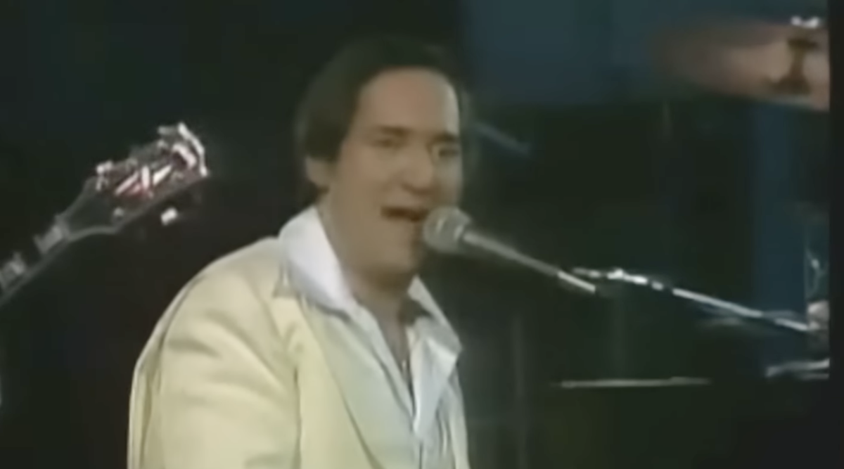 Πέθανε ο τραγουδιστής Νιλ Σεντάκα