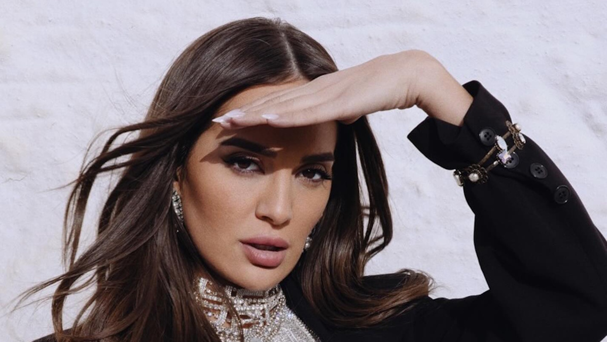 Ρία Ελληνίδου: Μας δείχνει πως ξυπνάει άβαφη το πρωί στην Ταιλάνδη