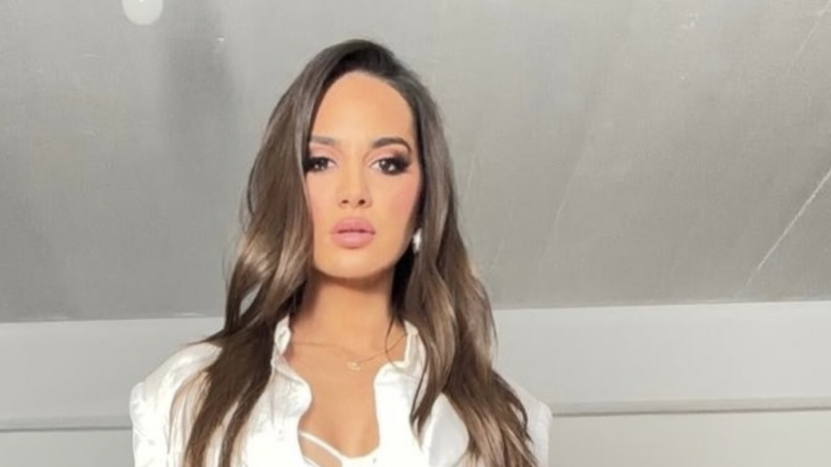 Ρία Ελληνίδου: Έφτιαξε τα νύχια της στο νέο μαγαζί του Δημήτρη Αλεξάνδου – Βίντεο