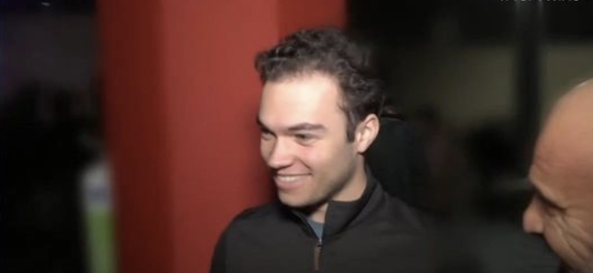 Ο γιος της Κίμπερλι Γκίλφοϊλ στο ΣΕΦ μαζί με τον πατέρα του