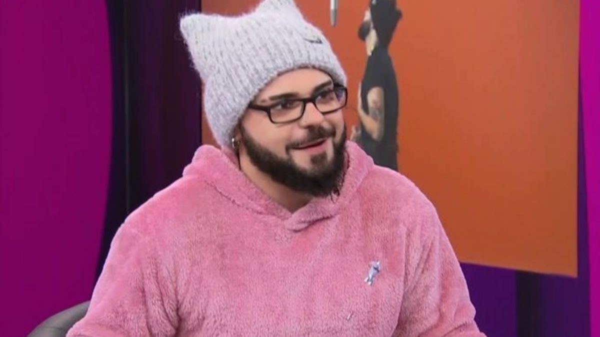 Ακύλας για το «Ferto»: «Θέλω να κρατήσω όλη την εμφάνιση στον ημιτελικό για έκπληξη»