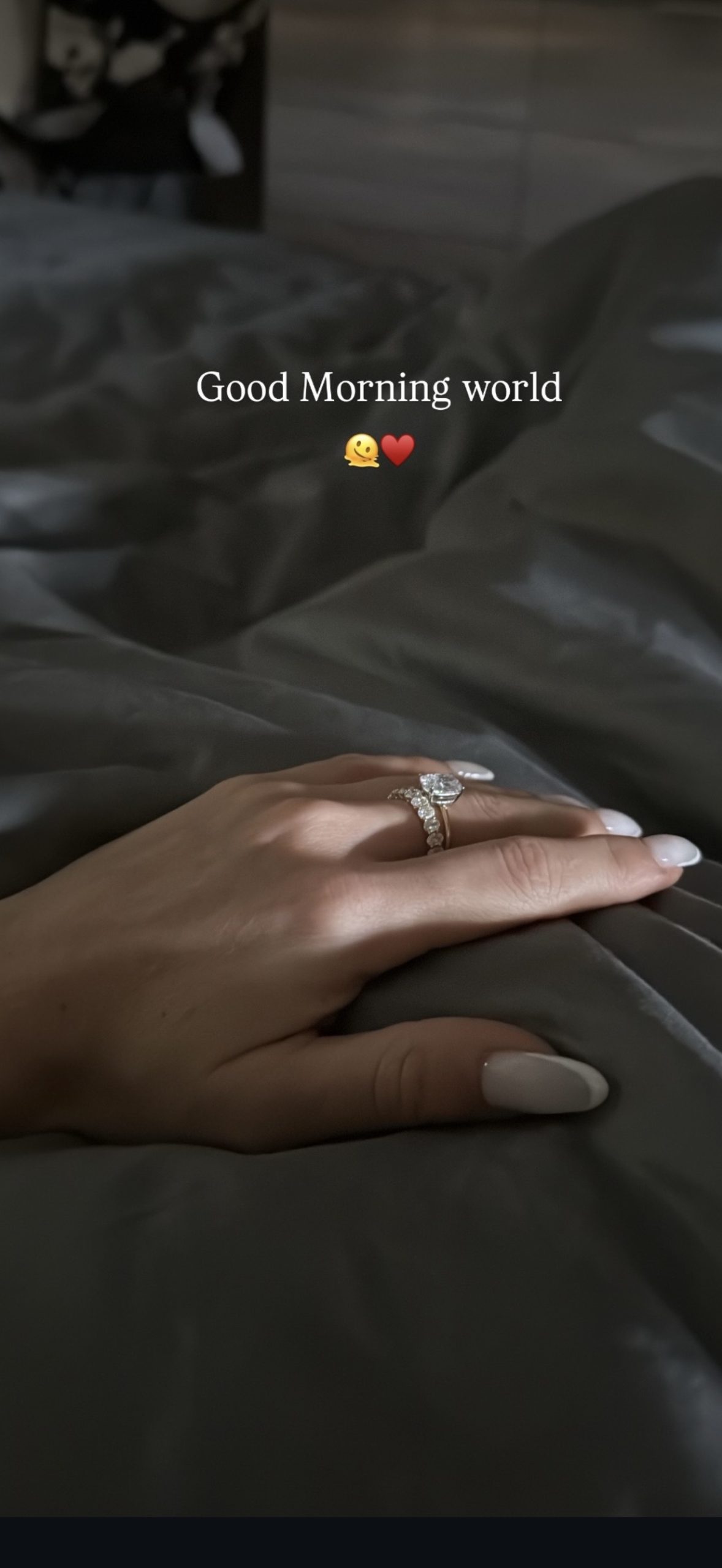 Το γαλλικό μανικιούρ της Αθηνάς Οικονομάκου