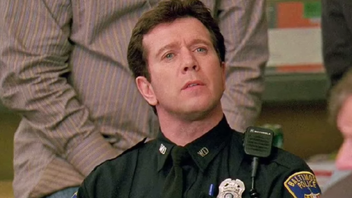 Μπόμπι Τζ. Μπράουν: Πέθανε σε πυρκαγιά ο ηθοποιός του The Wire