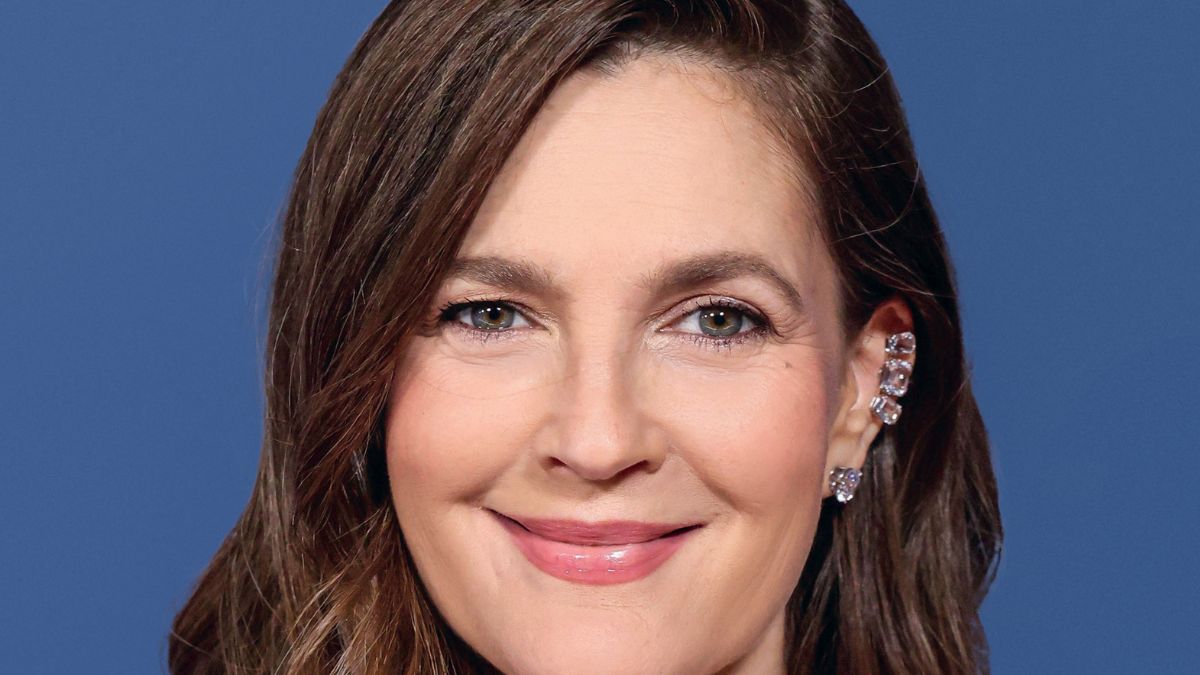 Ντρου Μπάριμορ: «Δεν πιστεύω στα θαύματα σε μπουκαλάκια. Πιστεύω στη συνέπεια»