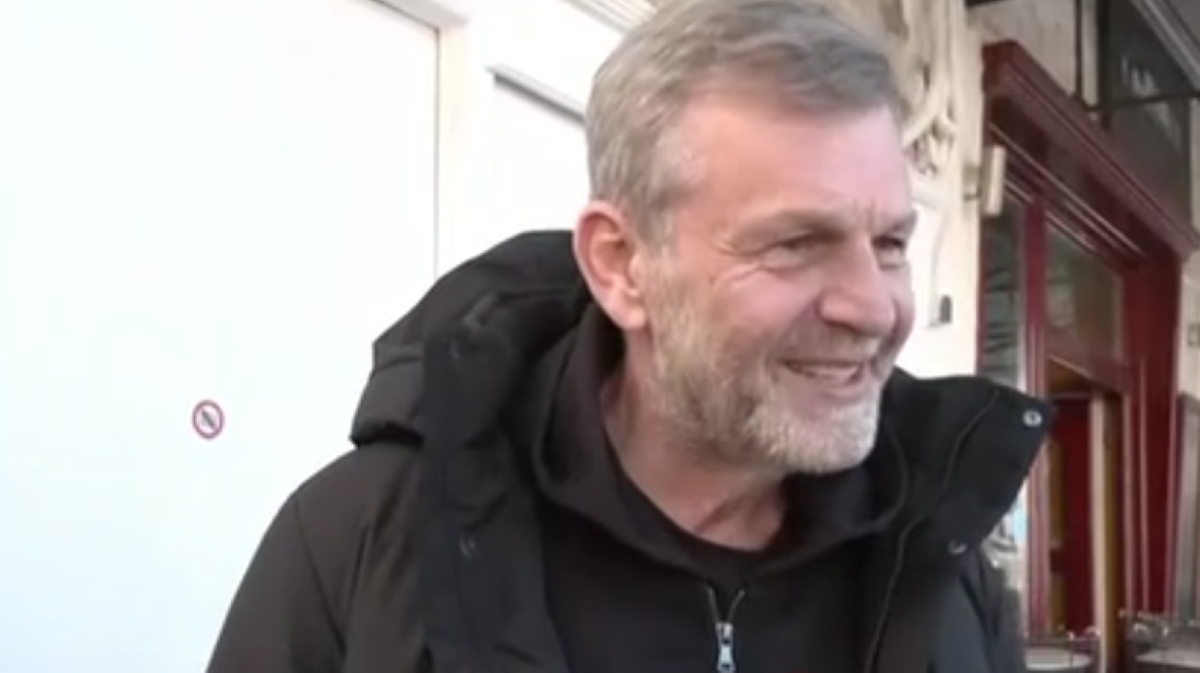 Απόστολος Γκλέτσος: «Δεν θα ήθελα να παίζω με τον Μπραντ Πιτ, γιατί έχει πολύ τρέξιμο»