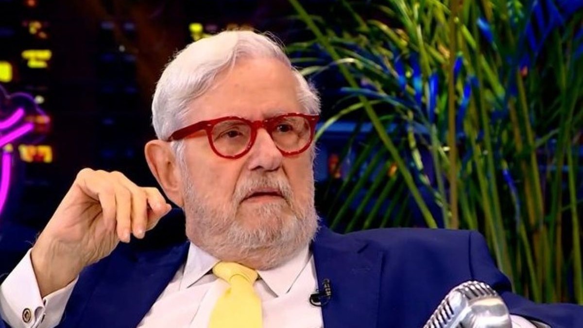 Κώστας Καίσαρης: «Η πρώην γυναίκα μου είχε έναν γιο, τον έκανα Καίσαρη ενώ δεν ήταν Καίσαρης, και τον έχω μέχρι σήμερα που έχει τέσσερα παιδιά»