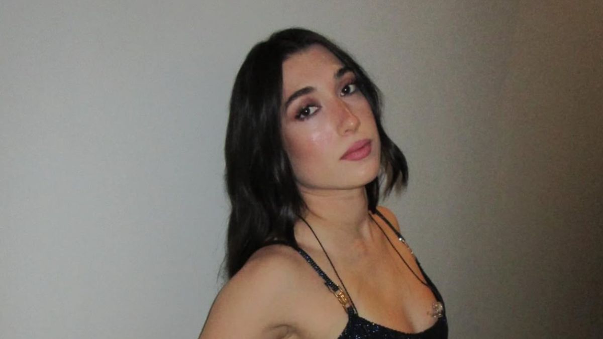 Κατερίνα: Πάνω από 1 εκατ. προβολές για το νέο hit «Ακούστε τι μου λέει»