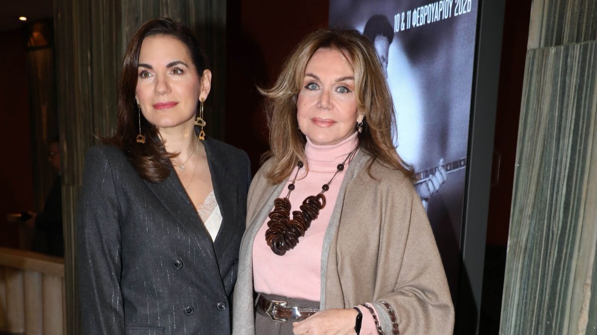 Όλγα Κεφαλογιάννη – Αγάπη Πολίτη: Nέα κοινή εμφάνιση στο Θέατρο