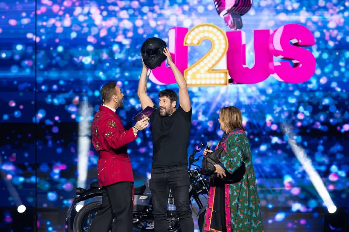 Νίκος Κοκλώνης: Ο απολογισμός της πρεμιέρας του J2US – «Πάνω από 2.000.000 τηλεθεατές πέρασαν από το χθεσινό μας σόου. Ακόμα δεν έχετε δει τίποτα»