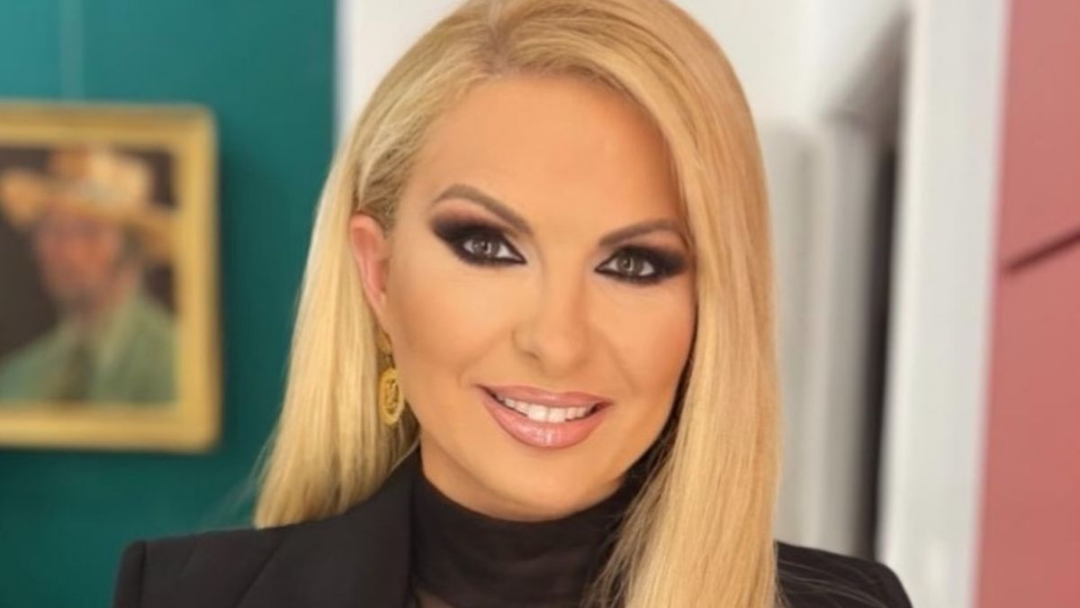 Μάγδα Τσέγκου: «Όταν ήμουν πιο μικρή, τις τοξικές καταστάσεις τις έπαιρνα μέσα μου. Aπέκτησα αυτοάνοσο»