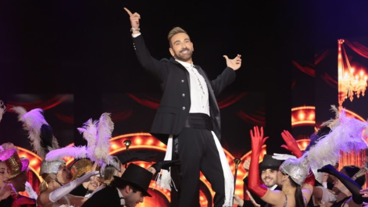 J2US: Mε λάμψη και ενέργεια ξεκίνησε το 2ο Live – Ο Νίκος Κοκλώνης έκανε την πιο εντυπωσιακή έναρξη