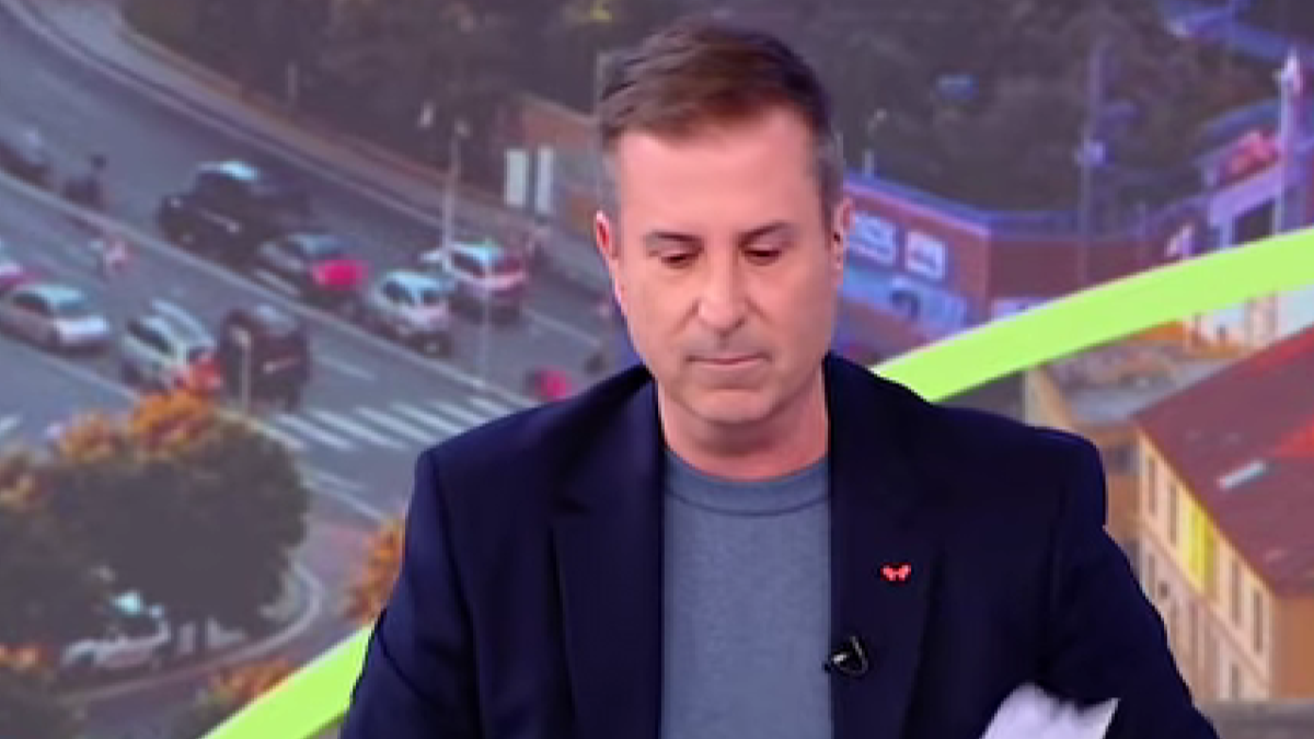 Δύσκολες ώρες για τον Παναγιώτη Στάθη: «Πριν βγούμε στον αέρα έμαθα ότι έχασα τη μητέρα μου»