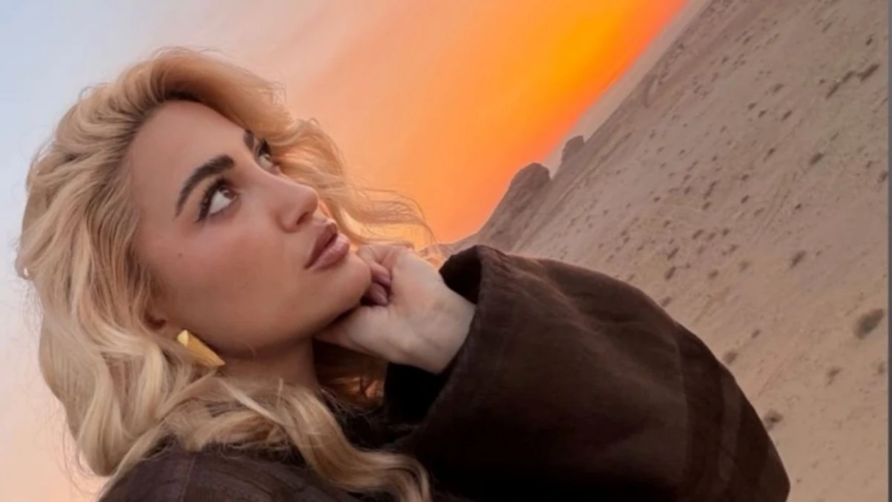 Ιωάννα Τούνη: Η αλλαγή σχεδίων για την 25η Μαρτίου και η γλυκιά κίνηση του συντρόφου της