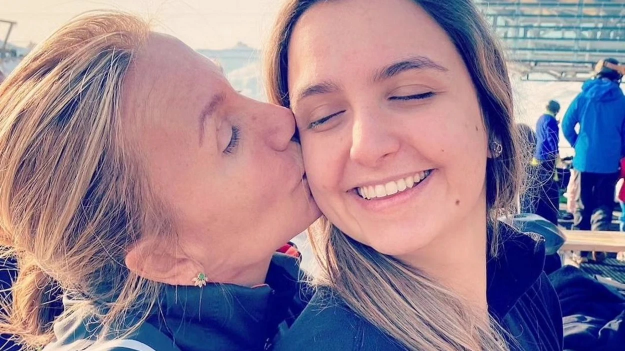 Μαρέβα Μητσοτάκη: Στηρίζει την κόρης της για τα fake news – «Ντροπή»