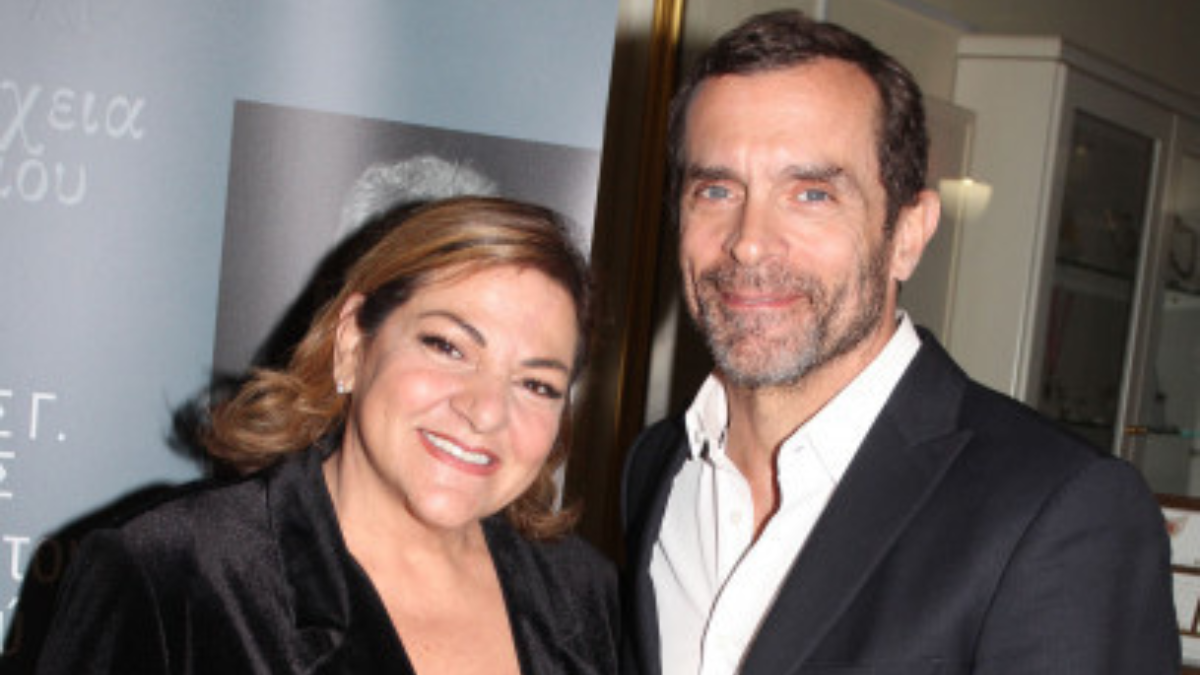 Βίκυ Σταυροπούλου: Η εμφάνιση σε παρουσίαση ποιητικής συλλογής και η φωτογραφία με τον Κωνσταντίνο Μαρκουλάκη