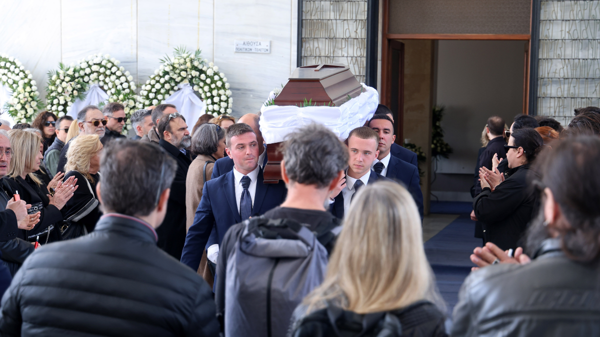 Α’ Νεκροταφείο Αθηνών: Το τελευταίο αντίο στον Θρασύβουλο Γιάτσιο