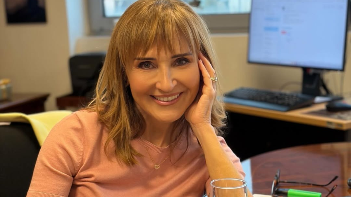 Μάρα Ζαχαρέα: Επιστροφή στο γραφείο μετά από μία εβδομάδα ασθενείας