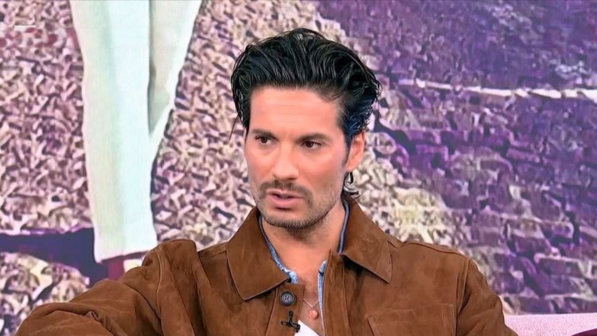 Γιώργος Καράβας για το μόντελινγκ: «Όποτε θέλω μπορώ να φύγω στο εξωτερικό» – Η αναφορά στην οικογένεια του