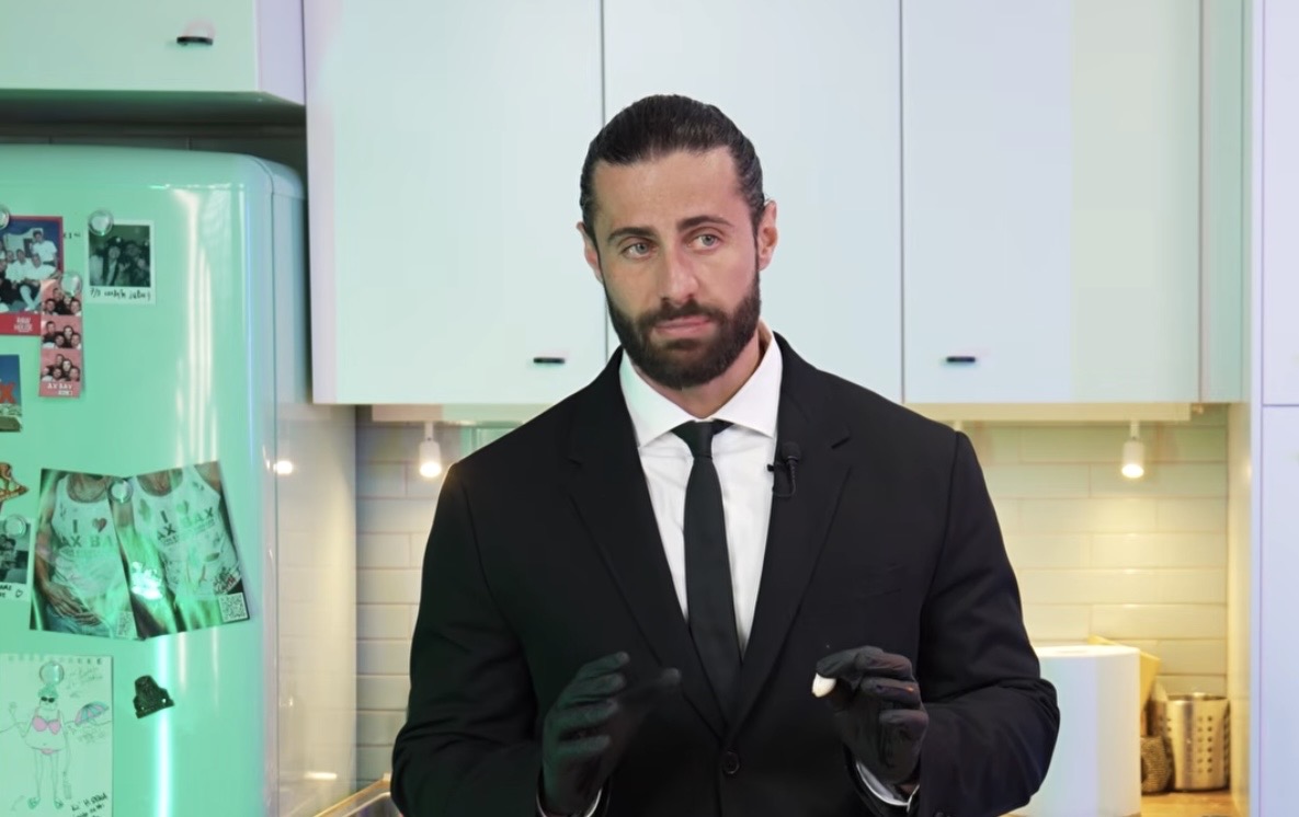 Κωνσταντίνος Βασάλος για Δημήτρη Αλεξάνδρου: Με καθύβρισε και τώρα ανεβάζει κοινά βίντεο με τη Ρία»