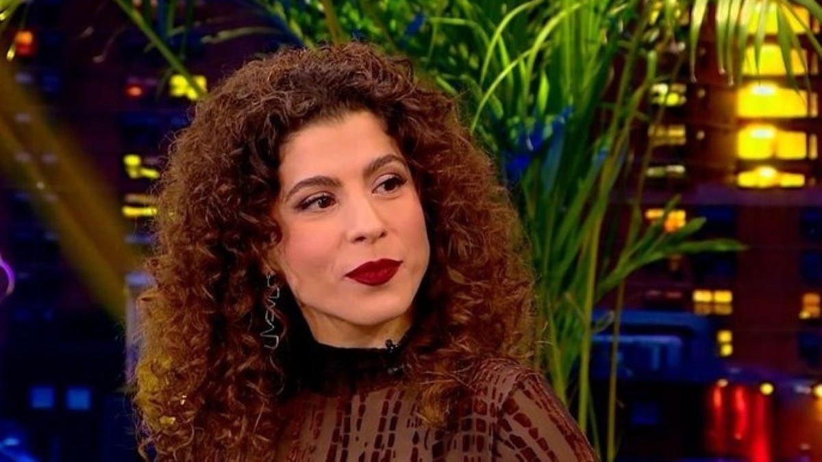 Έβελυν Ασουάντ: Η συγκινητική αναφορά στην καταγωγή του πατέρα της – «Ήθελε να φύγει από τη Συρία, ένιωθε συνέχεια μια απειλή»