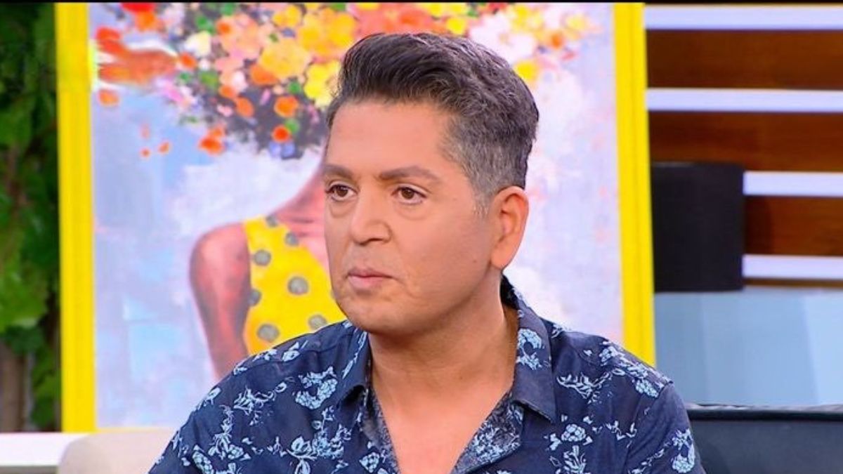 Γιάννης Πουλόπουλος: «Έχω περάσει και την περίοδο των one night stand, ψάχνοντας να βρω το ιδανικό»