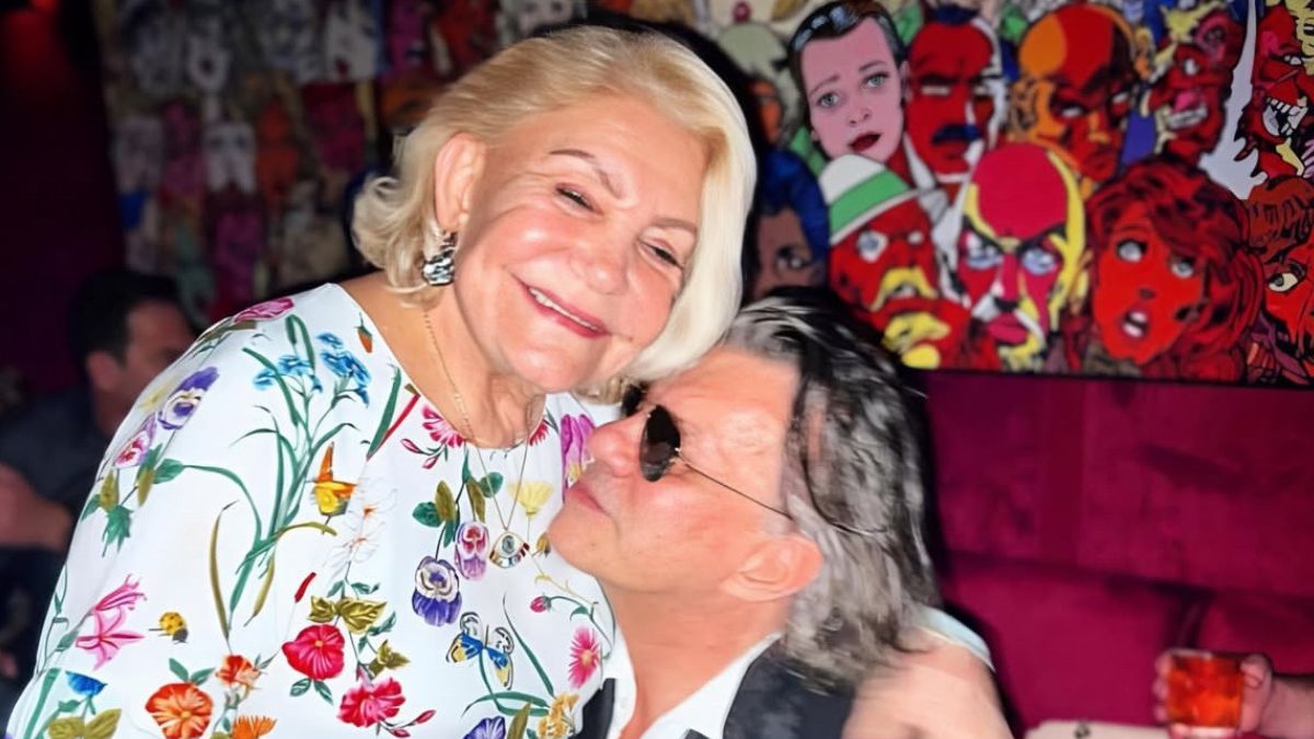 Ηλίας Ψινάκης για Μαρινέλλα: «Εκτός από Diva όλων των Ελλήνων, για μένα ήσουν και 55 χρόνια φίλη μου»