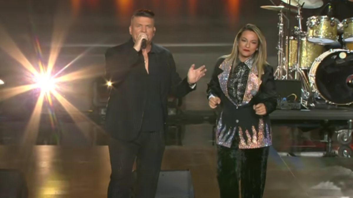 J2US: Η Τζένη Κατσίγιαννη και ο Γιάννης Καψάλης απογείωσαν το κέφι στο 4ο live!