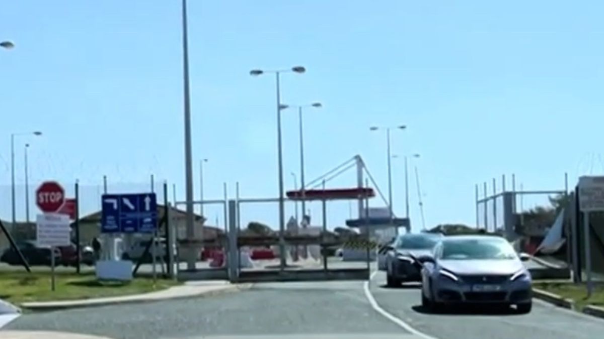 Συναγερμός στις Βρετανικές βάσεις Ακρωτηρίου στην Κύπρο – Εκκενώνεται το αεροδρόμιο της Πάφου