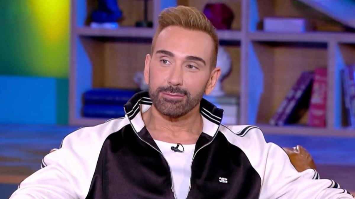 Νίκος Κοκλώνης – Η συγκινητική αναφορά στην οικογένειά του: «Η μικρή μου ανιψιά έκανε τον Δημητράκη, που έχει το όνομα του πατέρα μου που πέθανε»