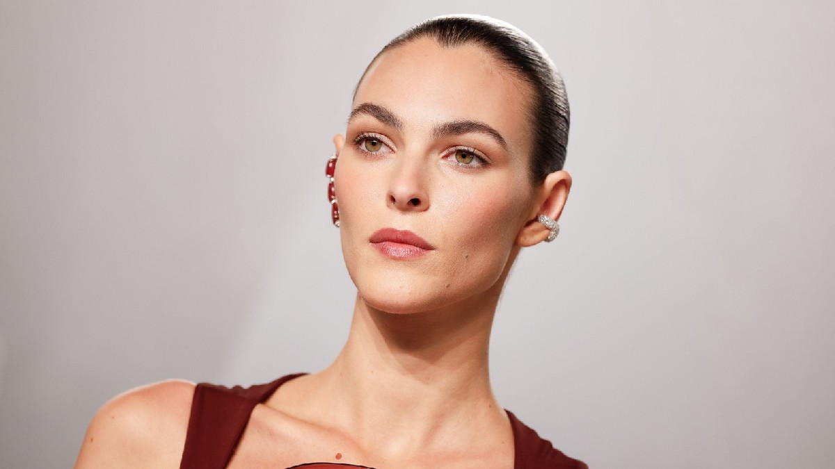 Nude μολύβι: Το απόλυτο beauty item για ένα ξεκούραστο βλέμμα