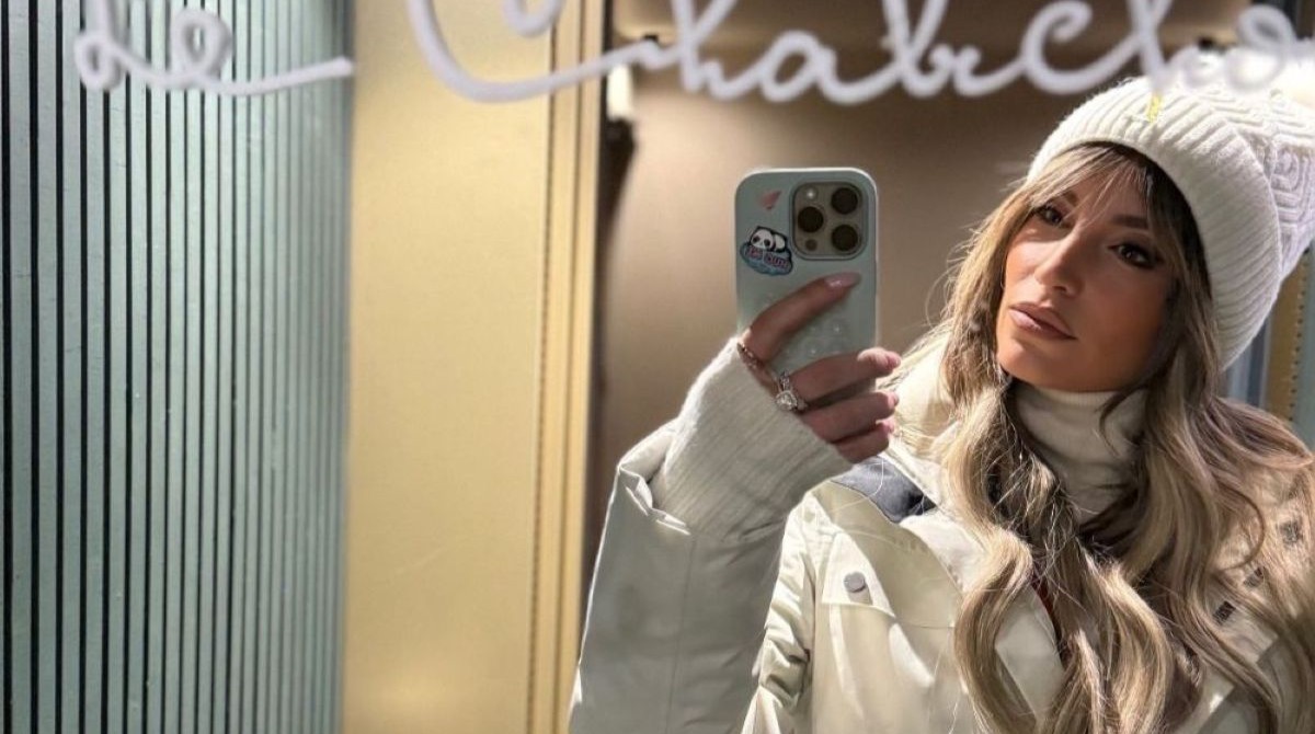 Αθηνά Οικονομάκου: Η βόλτα στο χιονισμένο τοπίο των γαλλικών Άλπεων