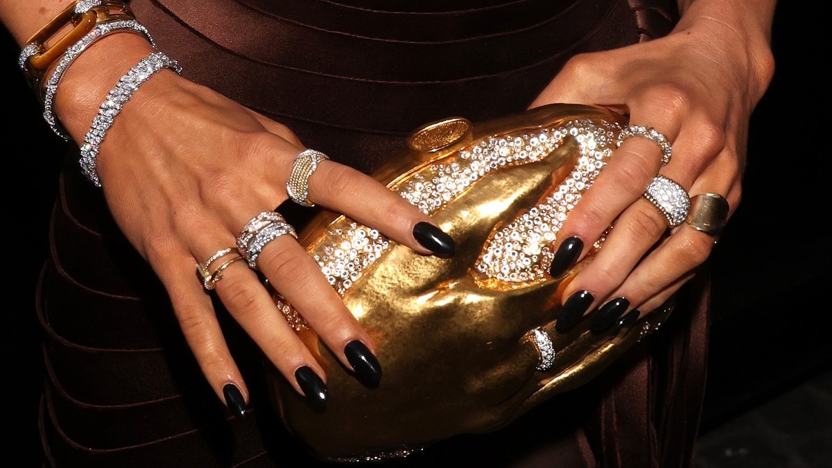 5 τάσεις στο μανικιούρ που θα αντιγράψουμε άμεσα την άνοιξη του 2026