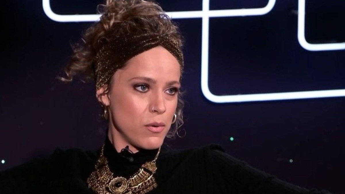 Έλλη Τρίγγου: «Ο γάμος είναι μια ωραία συμφωνία που δεν χρειάζομαι. Με βαραίνει ένας άντρας “υπάλληλος”»