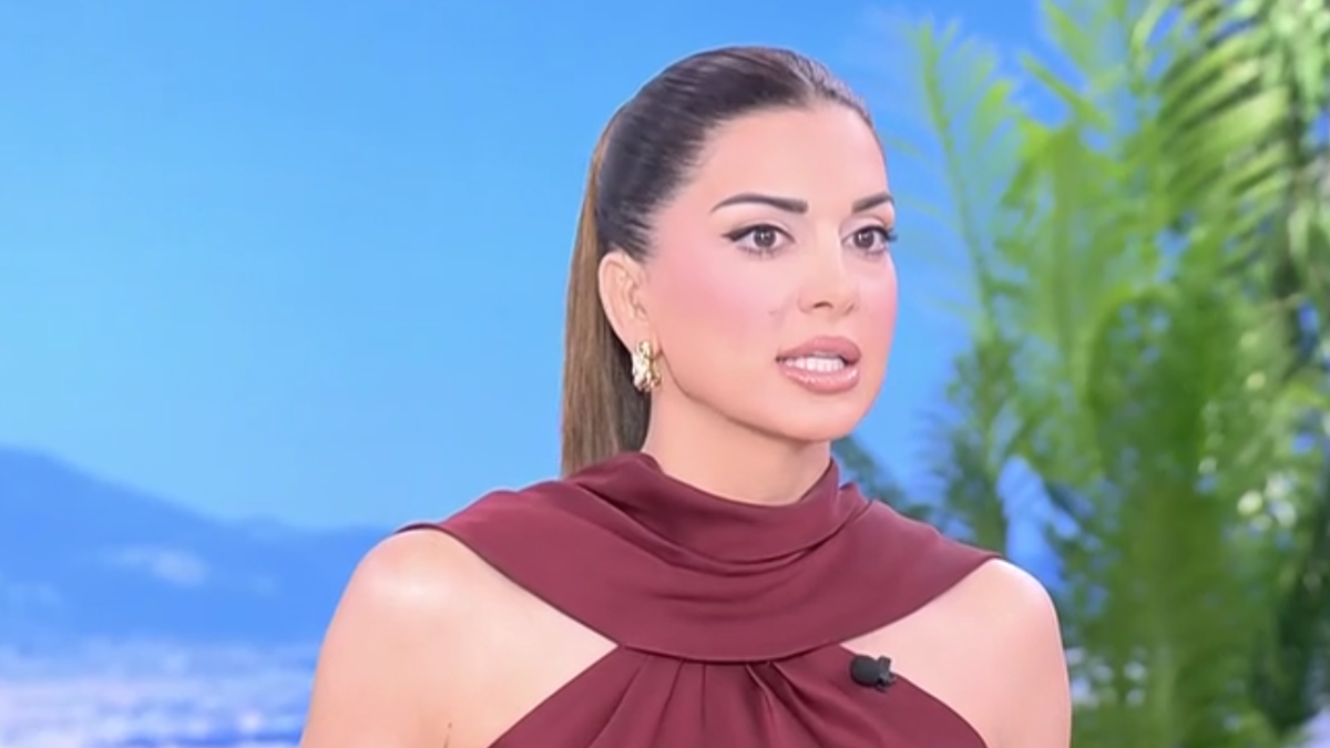 Σταματίνα Τσιμτσιλή για το οικογενειακό ταξίδι στο Ντουμπάϊ: «Μια βδομάδα πριν ήμουν σ’ αυτά τα μέρη. Ήμουν πολύ τυχερή»