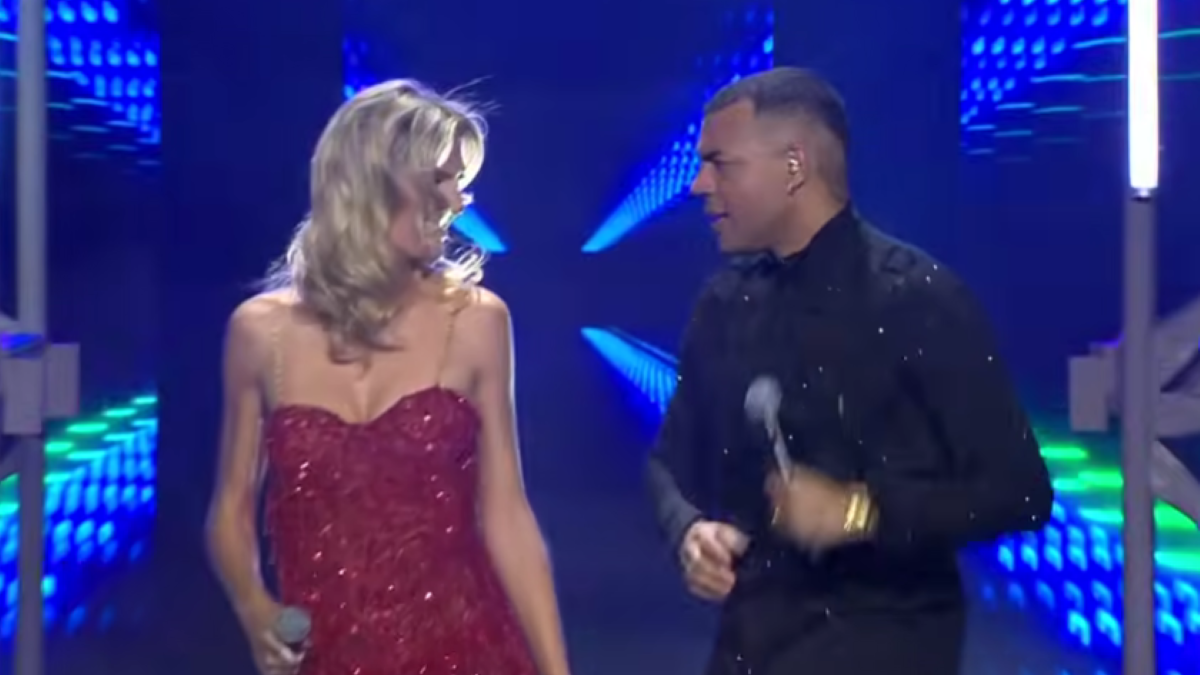 J2US: Αποθεωτικά σχόλια για τη Μαίρη Βυτινάρος και τον Steve Provis στο 4ο live