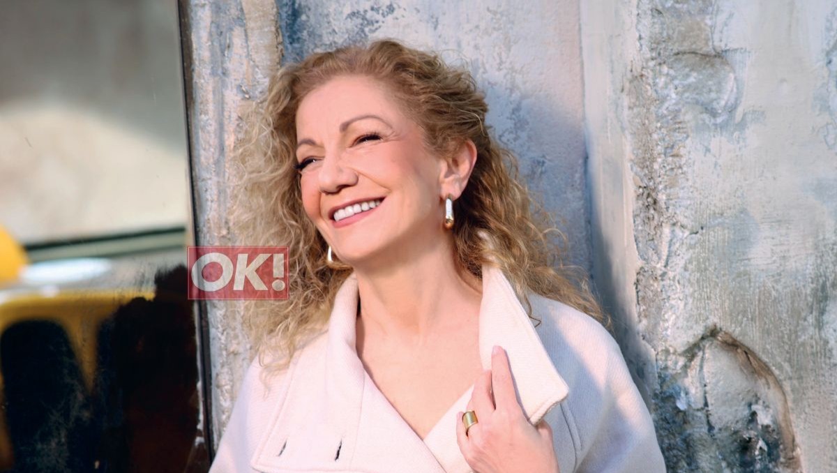 Πέμη Ζούνη στο OK!: «Βαριόμουν να παίζω τις πιτσιρίκες. Ήμουν 36 και επειδή φαινόμουν πολύ νεότερη, έπρεπε να υποδύομαι τις μικρές»