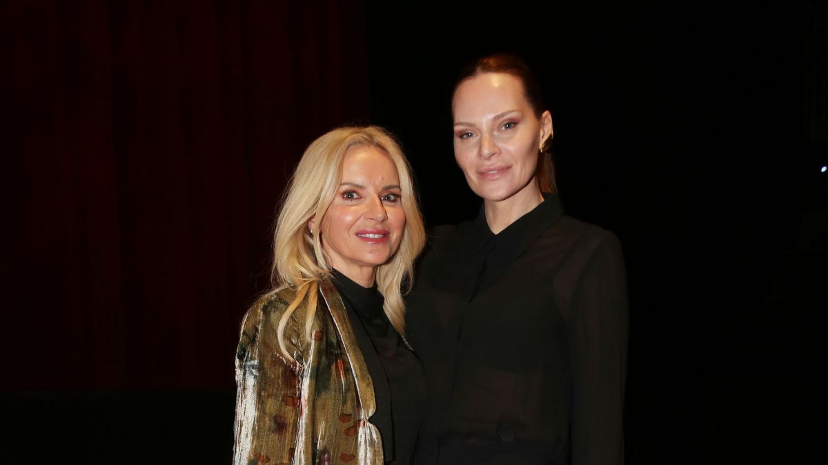 Μαρία Μπεκατώρου: Το viral βίντεο με την Υβόννη Μπόσνιακ και η στολή που την έκανε να «σαστίσει»