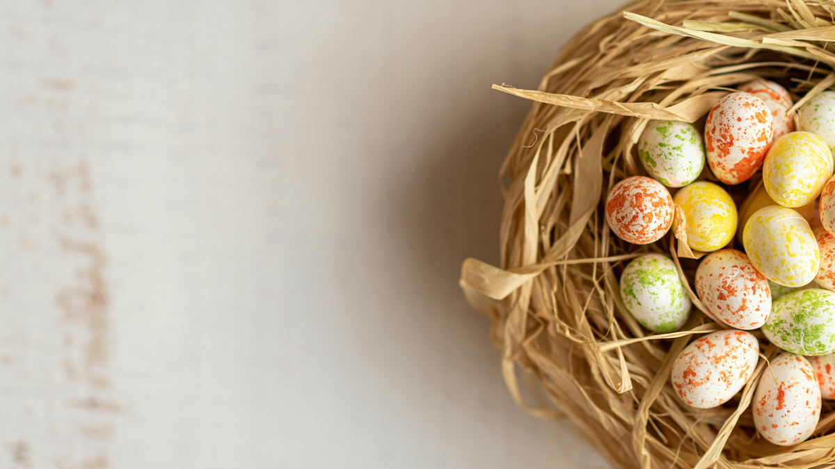 Ζώδια και Παράδοση: Ποιοι ακολουθούν πιστά τα πασχαλινά έθιμα