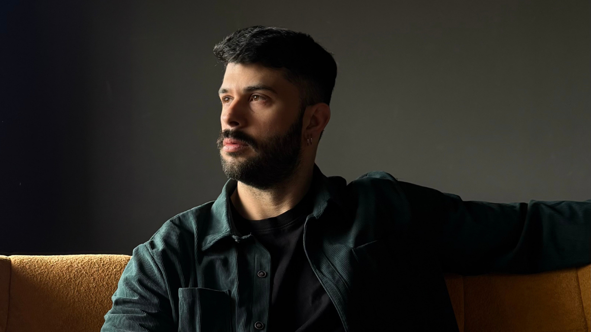 Κωνσταντίνος Θανόπουλος: «Αν δεν αγαπάς» – Θα τον αγαπήσεις με το καινούριο του τραγούδι!