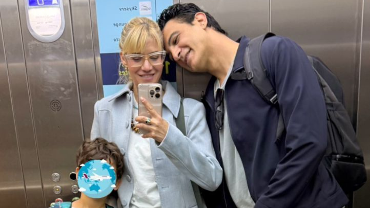 Τζένη Θεωνά – Δήμος Αναστασιάδης: Οικογενειακή Κυριακή με τους γιους τους – Η mirror selfie που ξεχώρισε