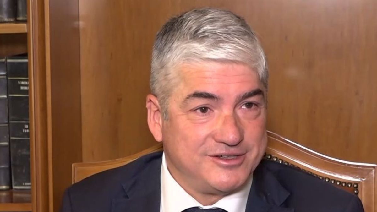 Θέμης Σοφός για Σταματίνα Τσιμτσιλή: «Είμαι πάντα ερωτευμένος μαζί της. Θέλουμε κι άλλα παιδιά αλλά ο Θεός αποφασίζει»