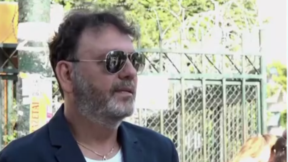 Στάθης Αγγελοπουλος: Nέα αναβολή στη δίκη για την υπόθεση ενδοοικογενειακής βίας με την πρώην σύζυγό του