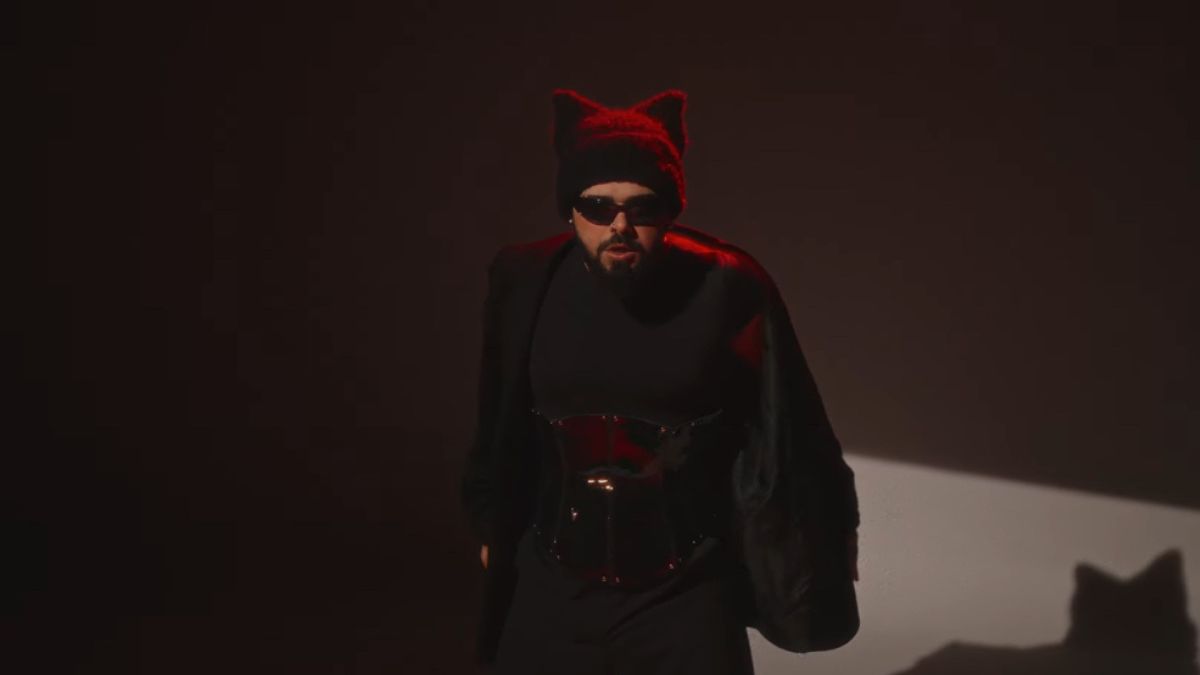 Eurovision 2026: Ο Akylas σε μια ξεχωριστή ερμηνεία του τραγουδιού «Rise Like a Phoenix»