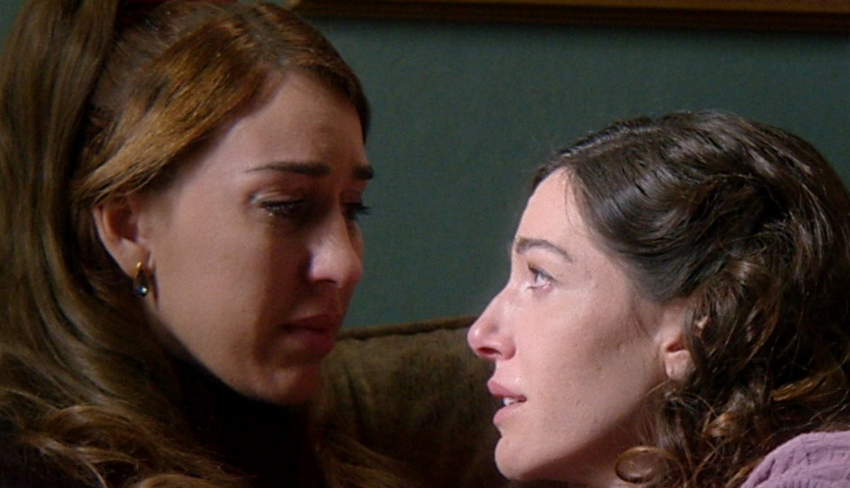 Άγιος Έρωτας: Η απίστευτη έκπληξη στην Αντιγόνη Μακρή από την «Ελένη» και την «Άννα» της Χιλής!